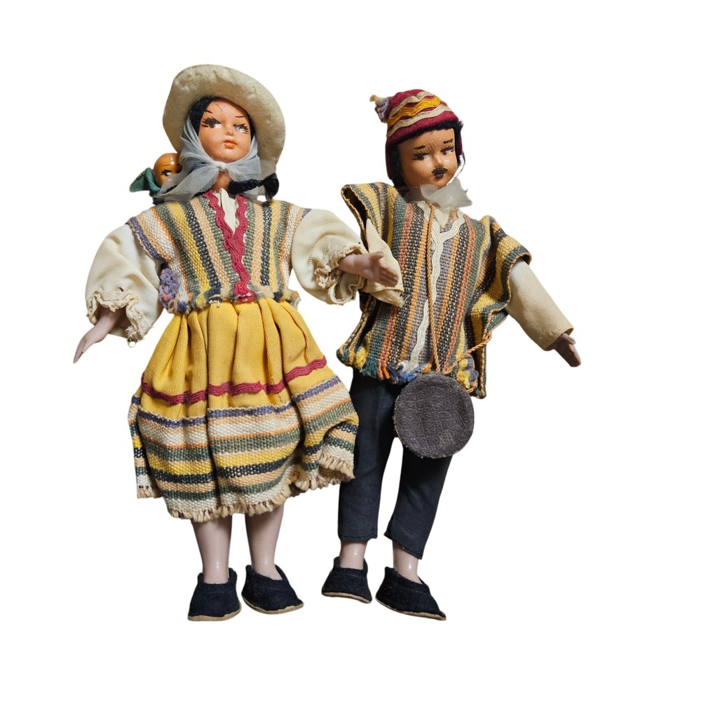 Lot of 2 VTG Peruvian Souvenir Couple w/ Baby Dolls 9.5" Andean Folk Art Bolivia